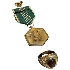 U.S. Military Officers Corp. Ring/Service Medal & Pin in a Presentation Case