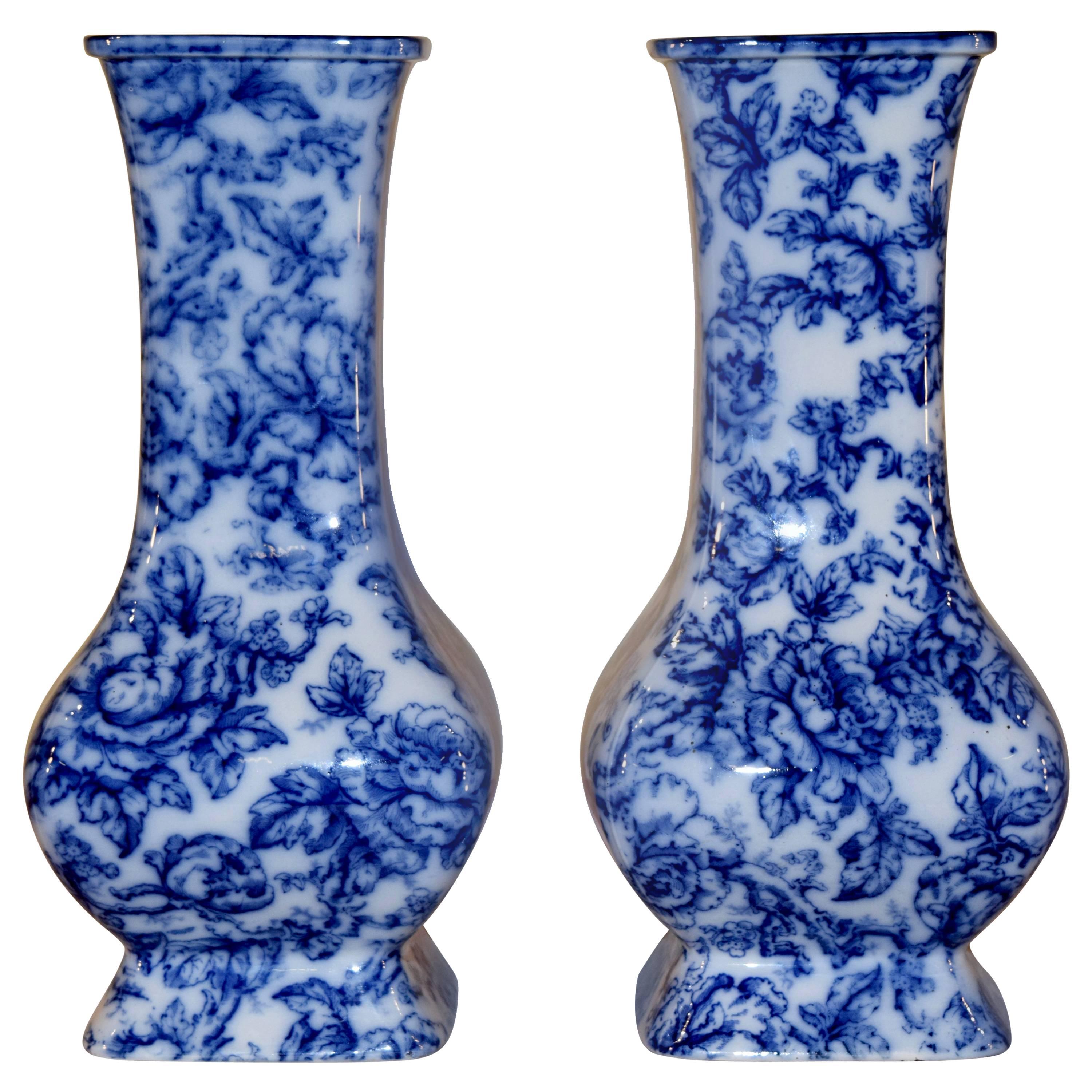 19th Century Pair of "Cavendish" Vases
