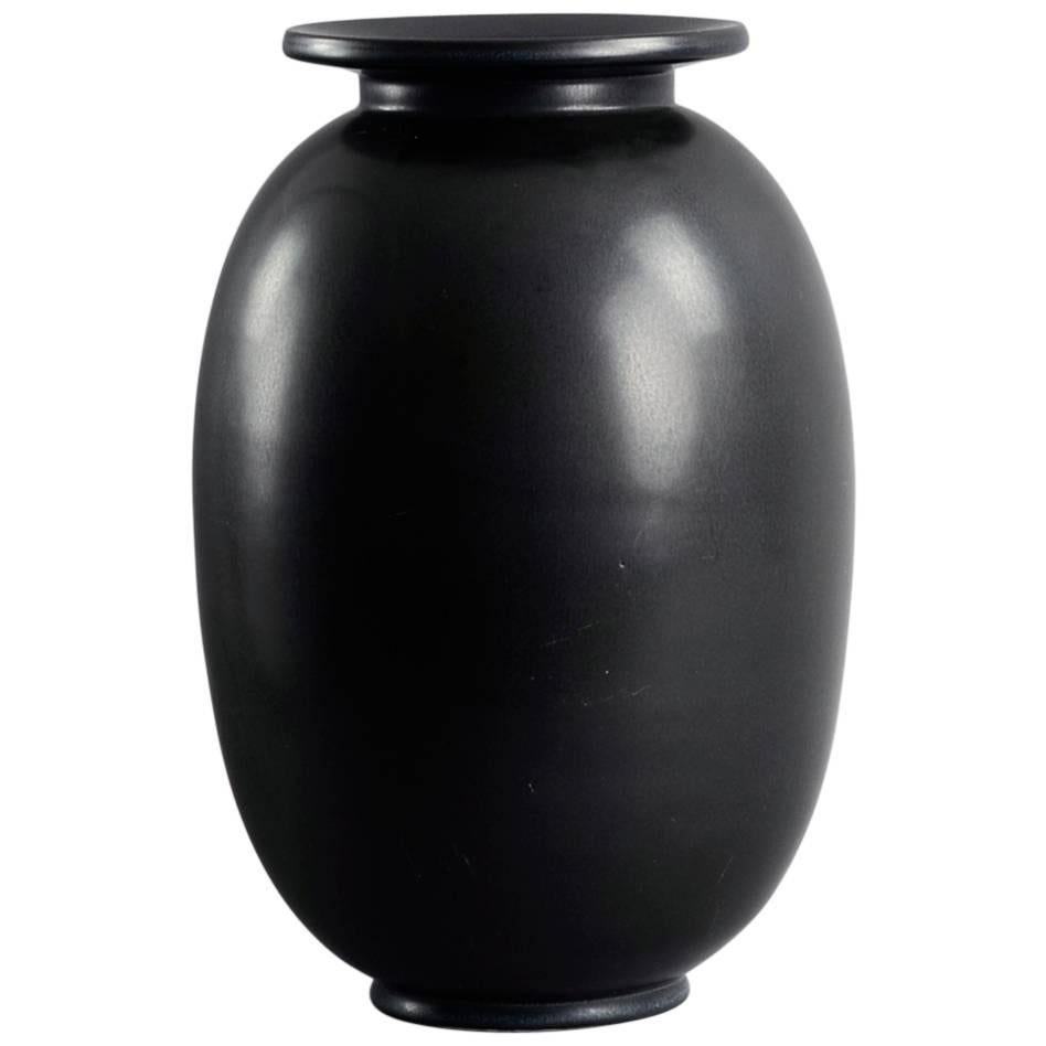 Large Stoneware Vase with Matte Black Glaze, Gunnar Nylund for Rörstrand, 1940s