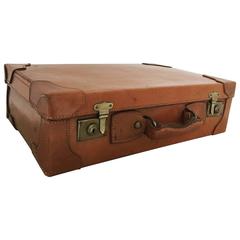 Early 20th Century Tan Leather Suitcase trunk 