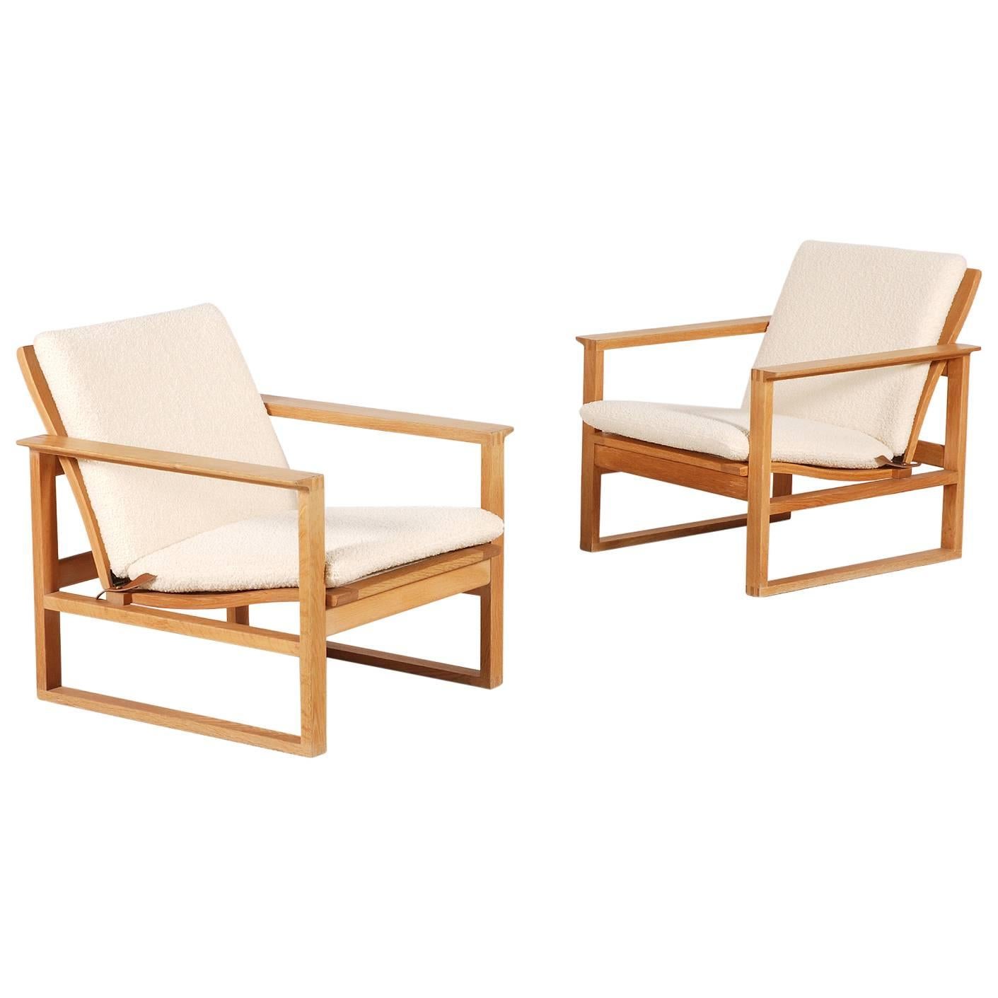 Børge Mogensen Pair of Lounge Oak Chair Model 2256, 1956