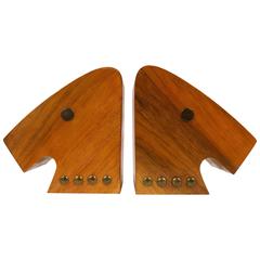 Pair of Modernist Horse Bust Bookends, Walnut and Brass, Austria, 1950s 6