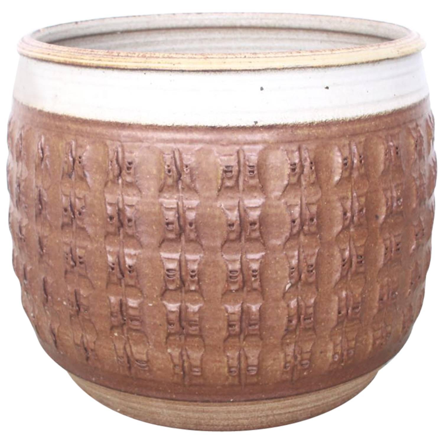 Textured Stoneware Bob Kinzie Planter Pot