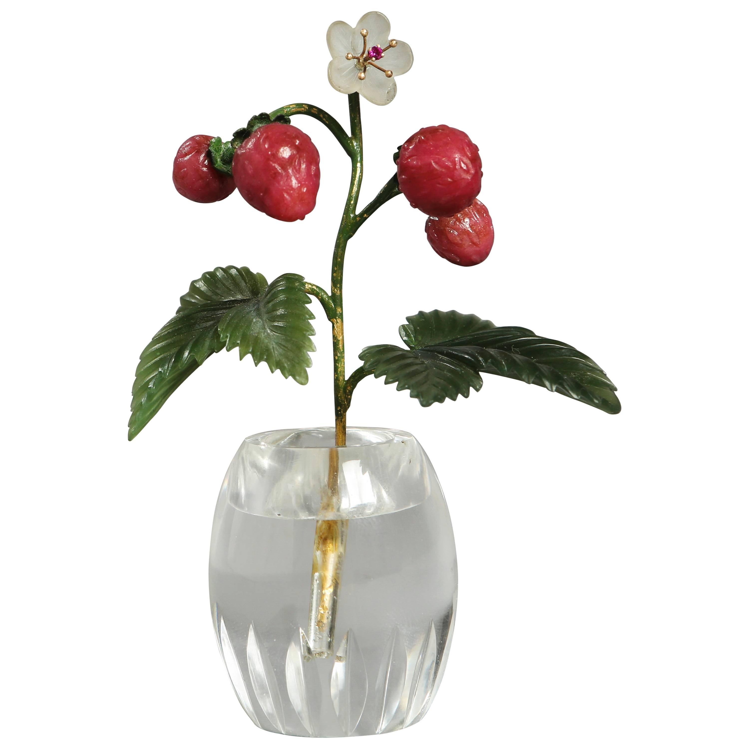 Early 20th Century Russian Faberge-Style Carved Sprig of Wild Strawberries For Sale