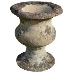 Large-Scale Single Sand Stone Urn of Bulbous Form 8