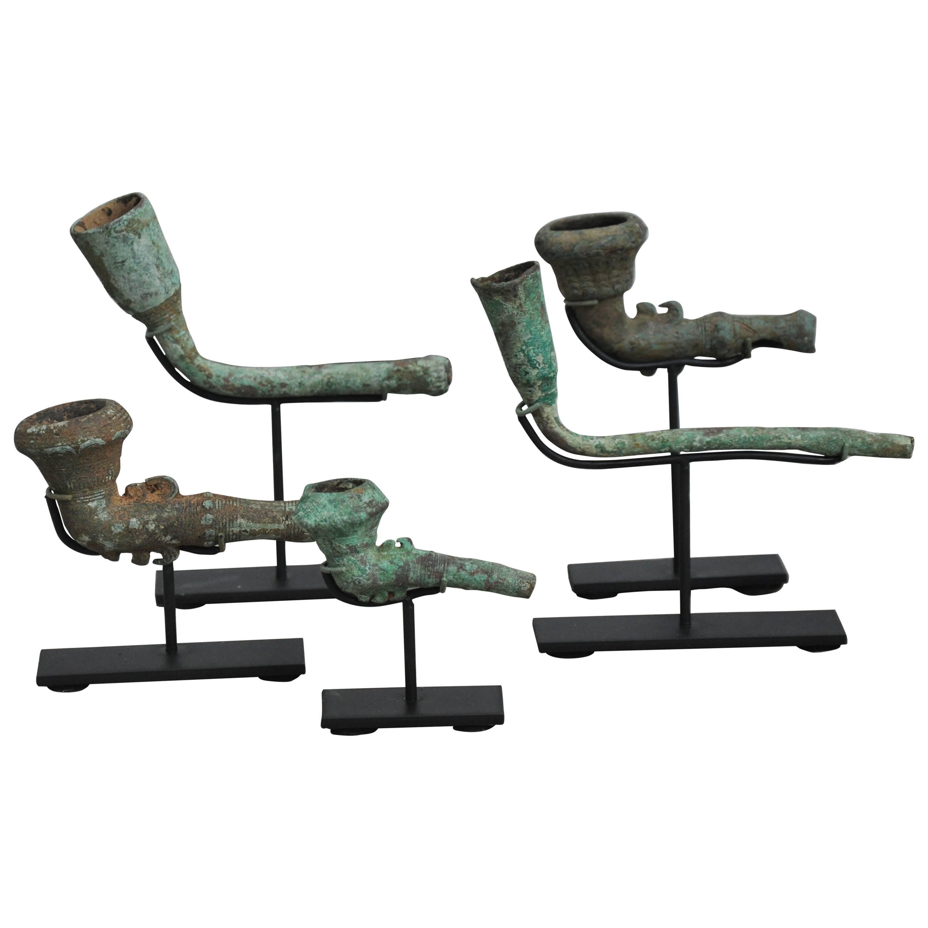 16-17th Century Bronze Pipe Heads Excavated from the Central Highlands