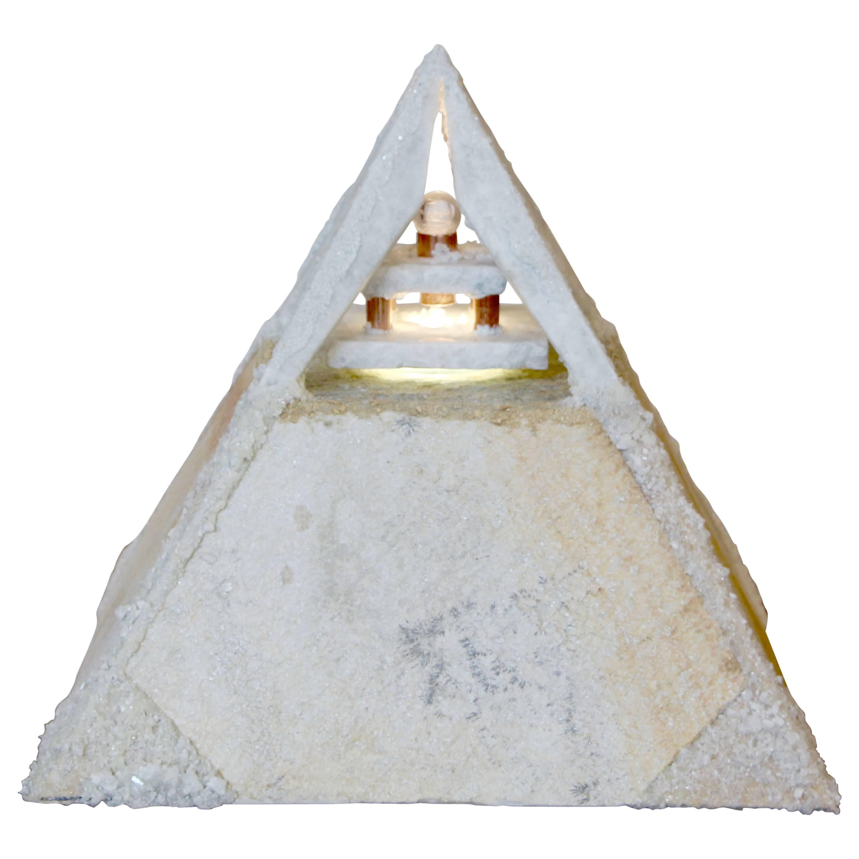 Wonderful Pyramidal Lamp of Quartzite and Quartz