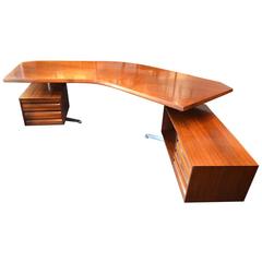 Fantastic Rosewood Osvaldo Borsani Desk for Tecno, Milano, circa 1960