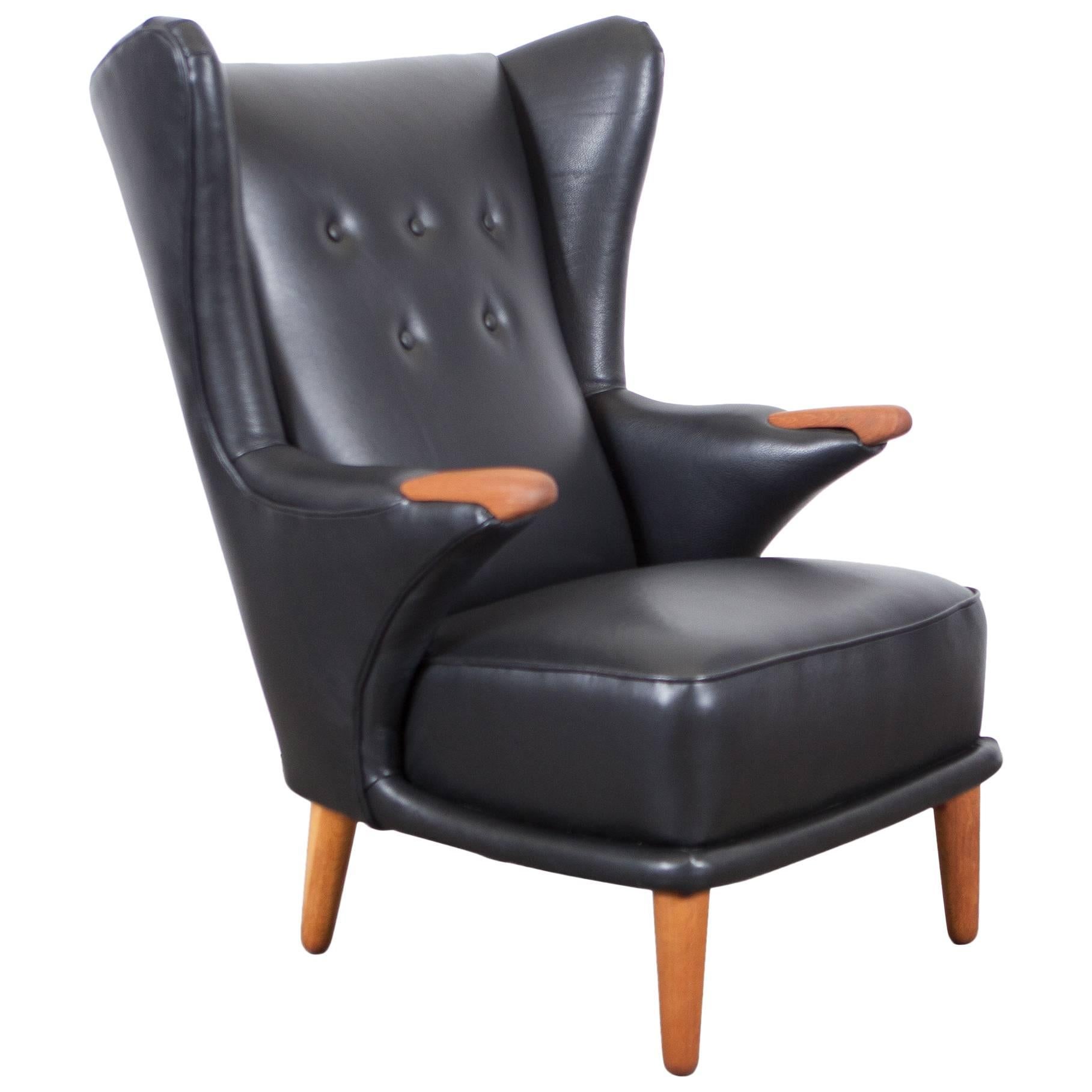 Svend Skipper Black Leather Lounge Chair