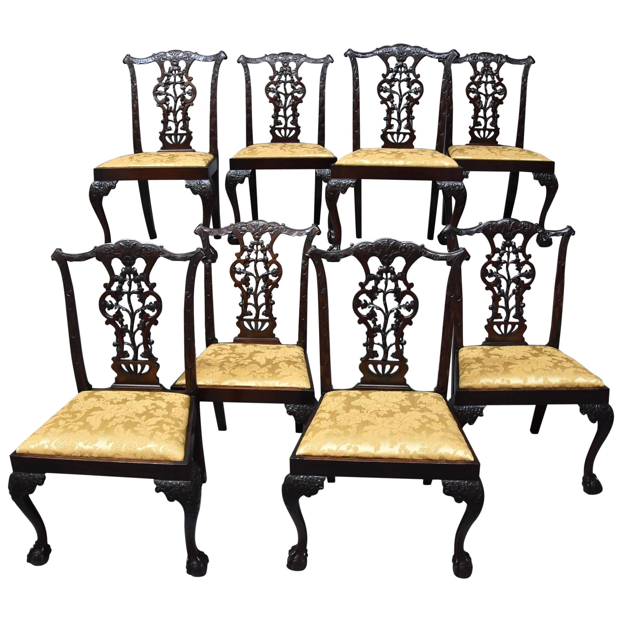 Superb Quality Set of Eight Chippendale Style Mahogany Dining Chairs