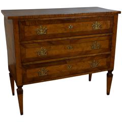 Italian Neoclassical Walnut Three-Drawer Commode, Early 19th Century