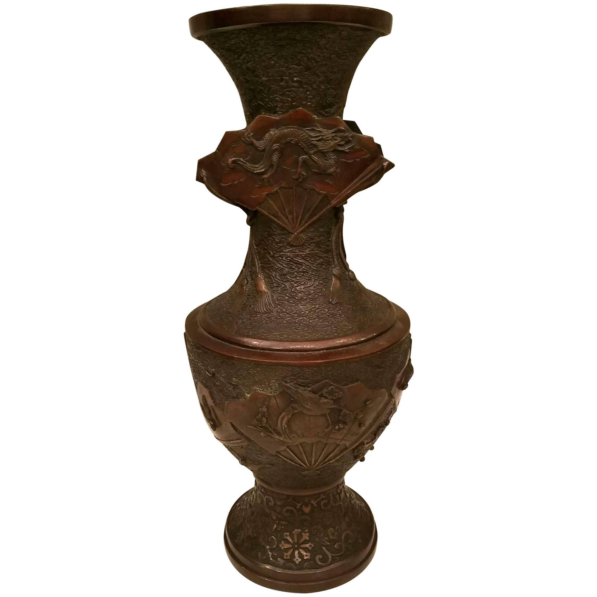 Large Japanese Meiji Period Bronze Vase For Sale