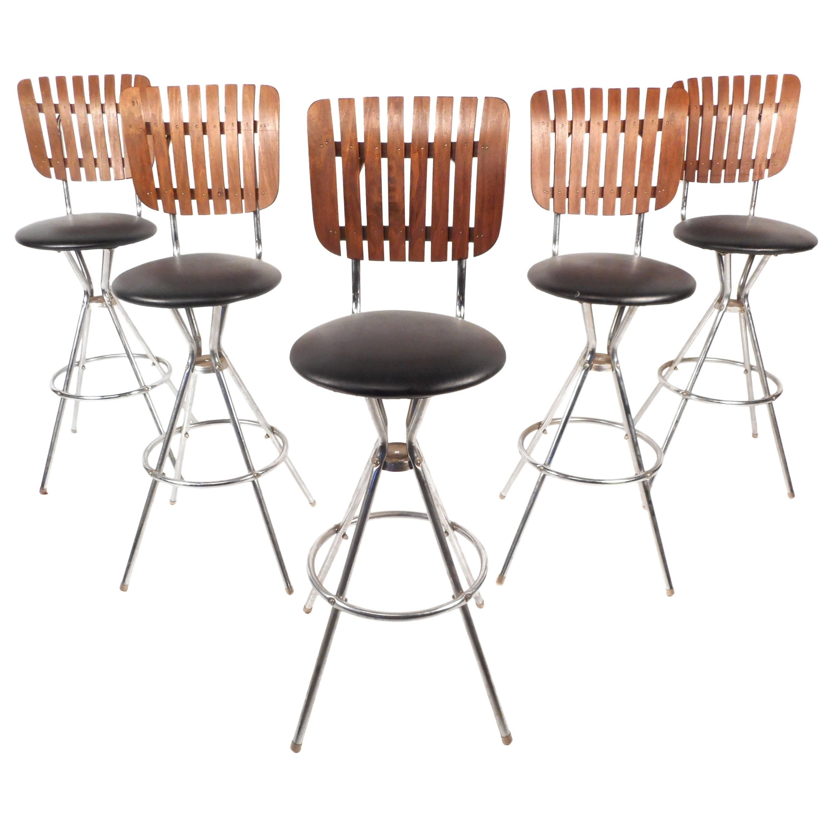 Set of Five MidCentury Modern Swivel Bar Stools For Sale at 1stDibs