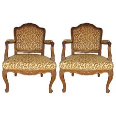 Pair of Rococo Craved Louis XV Style Armchairs 1