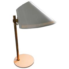Paavo Tynell White Desk Lamp Model 9227 for Idman, Finland, 1950s
