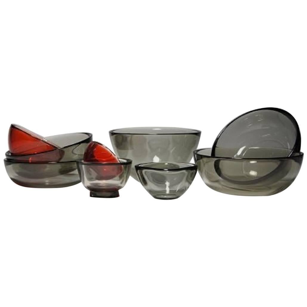 Sven Palmqvist Art Glass Bowls, Nine Pieces, "Fuga" Orrefors