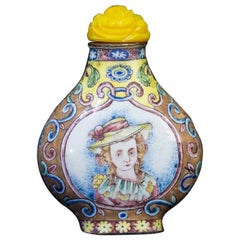 Antique Chinese Canton Enamel Snuff Bottle, European Subject, Qianlong Late 18th Century