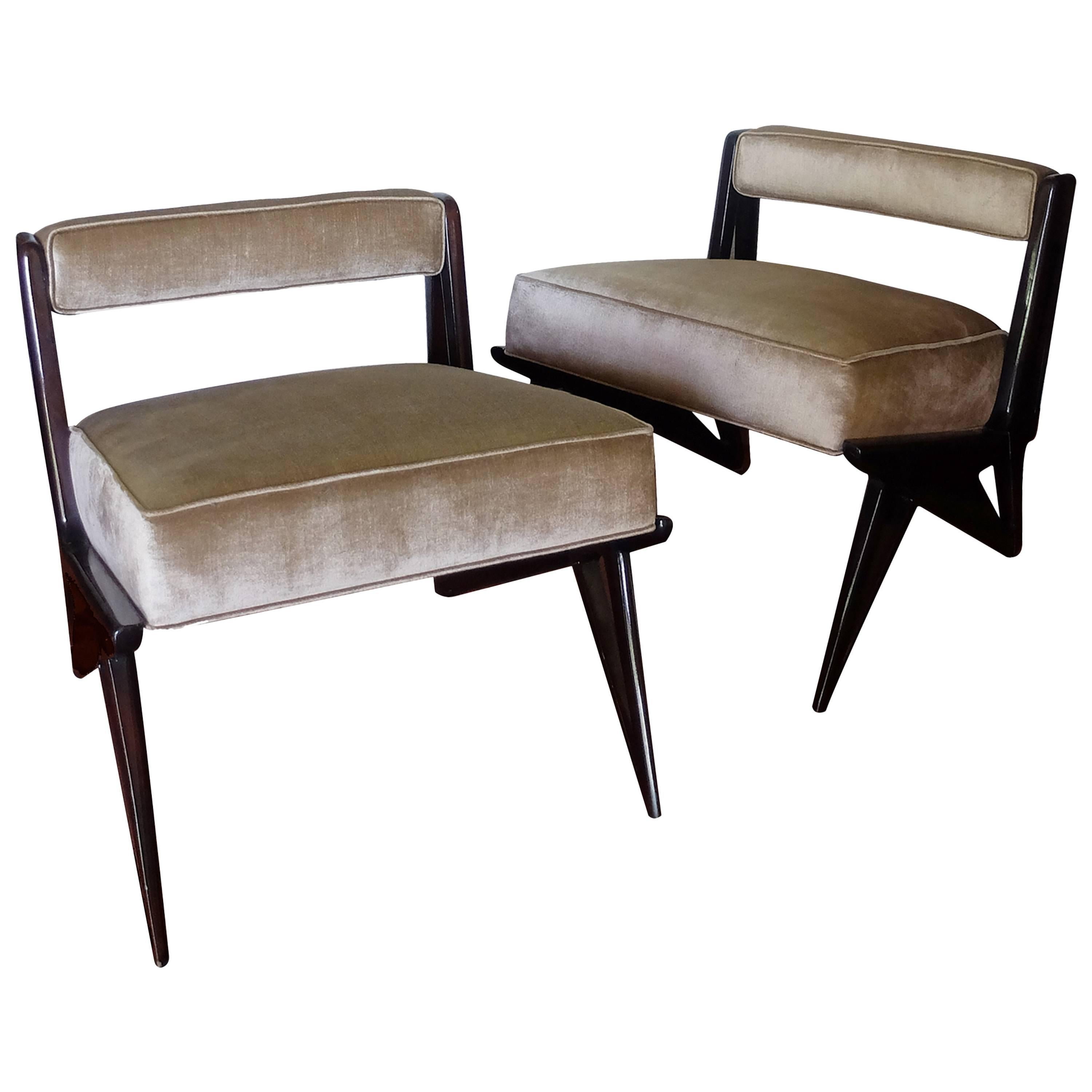 Pair of Modernist Armchairs in Pale Green Velvet Attributed to Ico Parisi, 1950s For Sale
