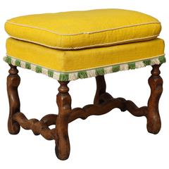 Louis XIII French Walnut Stool with ‘Os De Mouton’ Legs and Stretcher 7