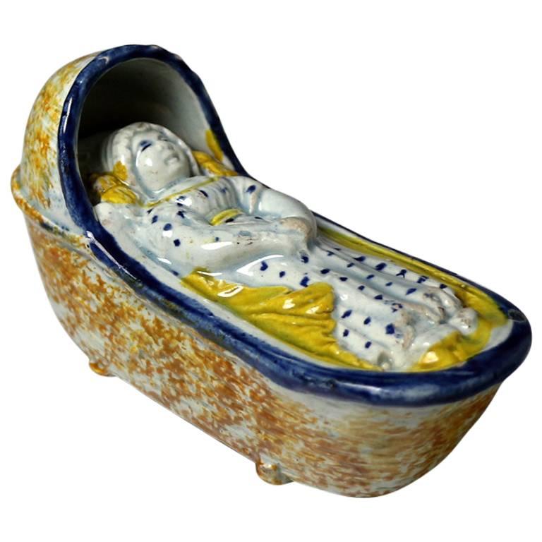 English Prattware Cradle with Figure of a Baby, circa 1800 For Sale