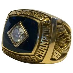 Used 1981 Las Angeles Dodgers World Series Championship Ring gold diamond baseball