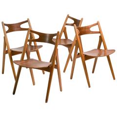 Early Set of Four CH-29 Sawbuck Chairs by Hans Wegner 5