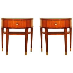 Pair of Neoclassical Nightstands 7