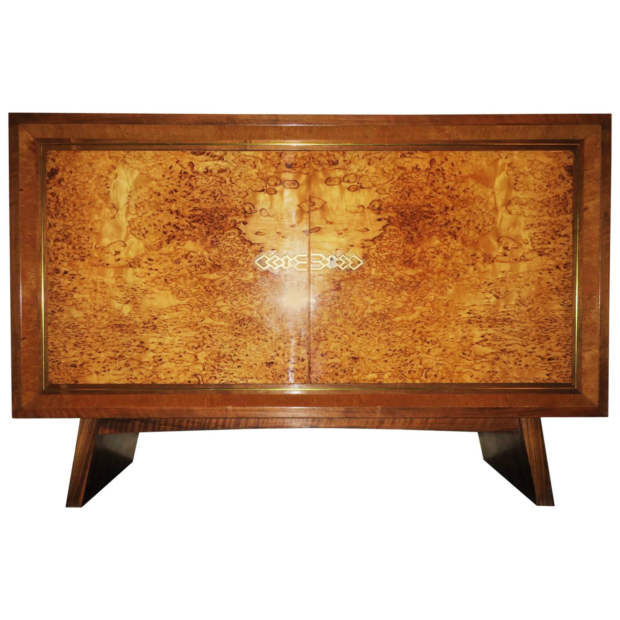 Fine Burl Walnut Art Deco Small Cabinet with Brass Fittings 1920-30 For Sale
