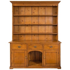 Pine Yorkshire Dresser