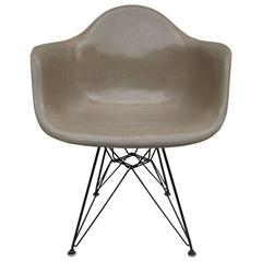 Herman Miller Eames DAR in Greige 'Zenith Shell'