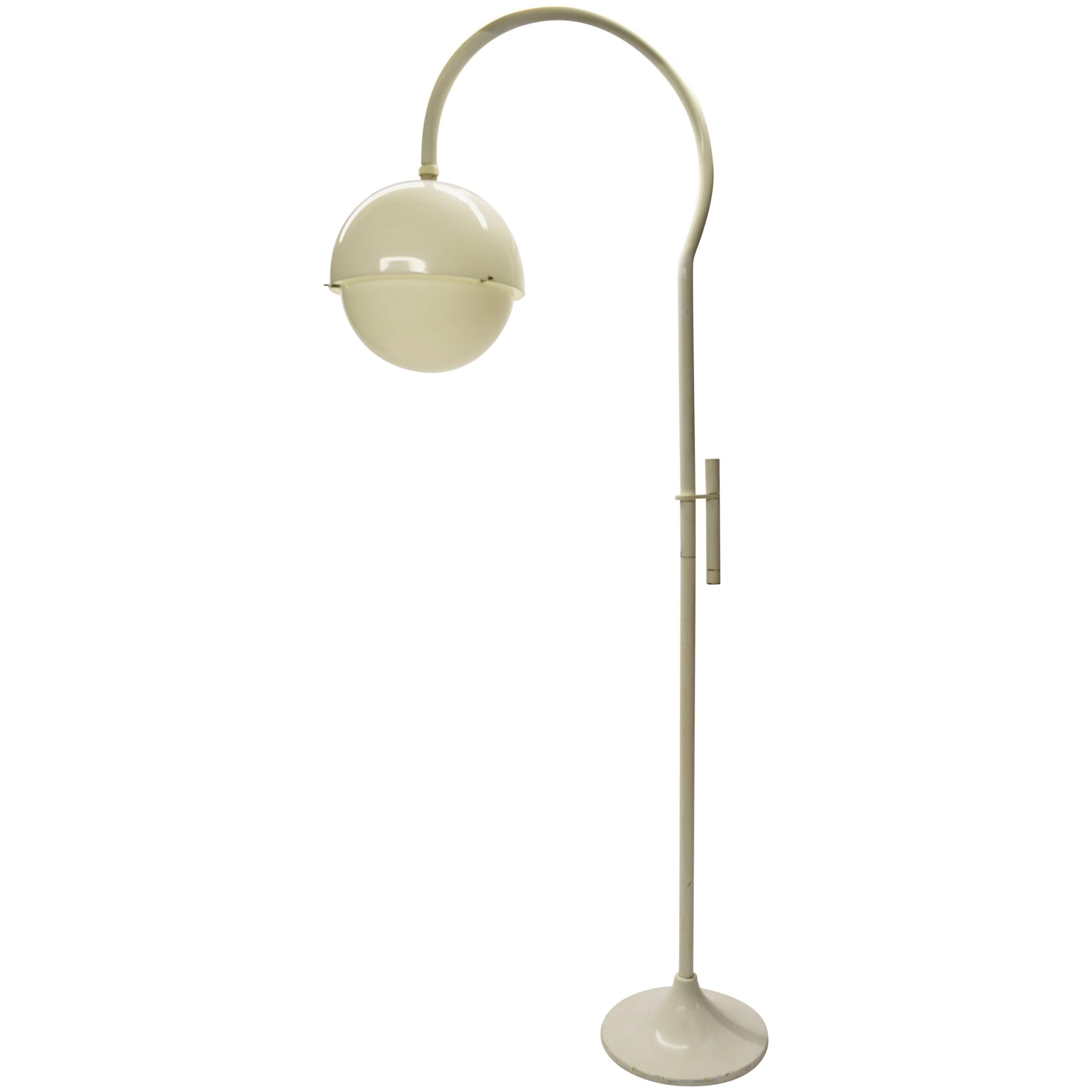 Stehlampe, entworfen von Luigi Bandini Buti für Kartell im Jahr 1967, hergestellt in Italien