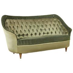 Capitonné Sofa Springs Padding Velvet and Fabric Upholstery Vintage, 1940s