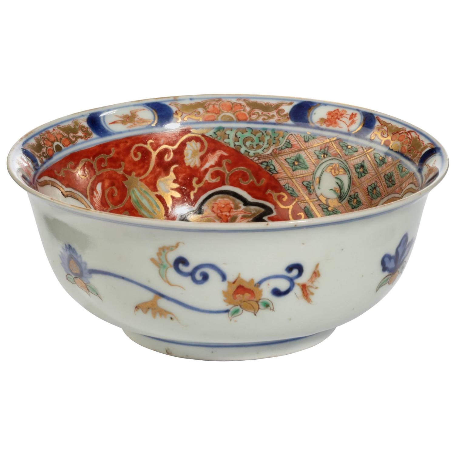 Early 20th Century Japanese Imari Bowl at 1stdibs