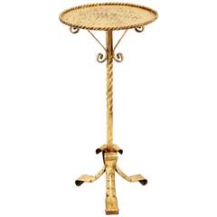 Spanish 1960s Ornate Gilt Iron Hand-Hammered Guéridon Table 6