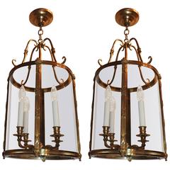 Wonderful Pair Of Gilt Bronze Readed X-Pattern Curved Glass Lanterns Fixtures