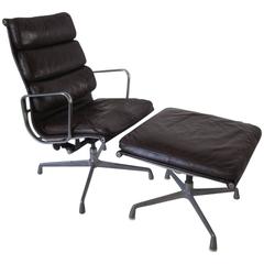 Vintage Eames Soft Pad Aluminium Group Chair with Ottoman