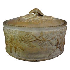 Ancien plat de jeu français en céramique de canne avec revêtement