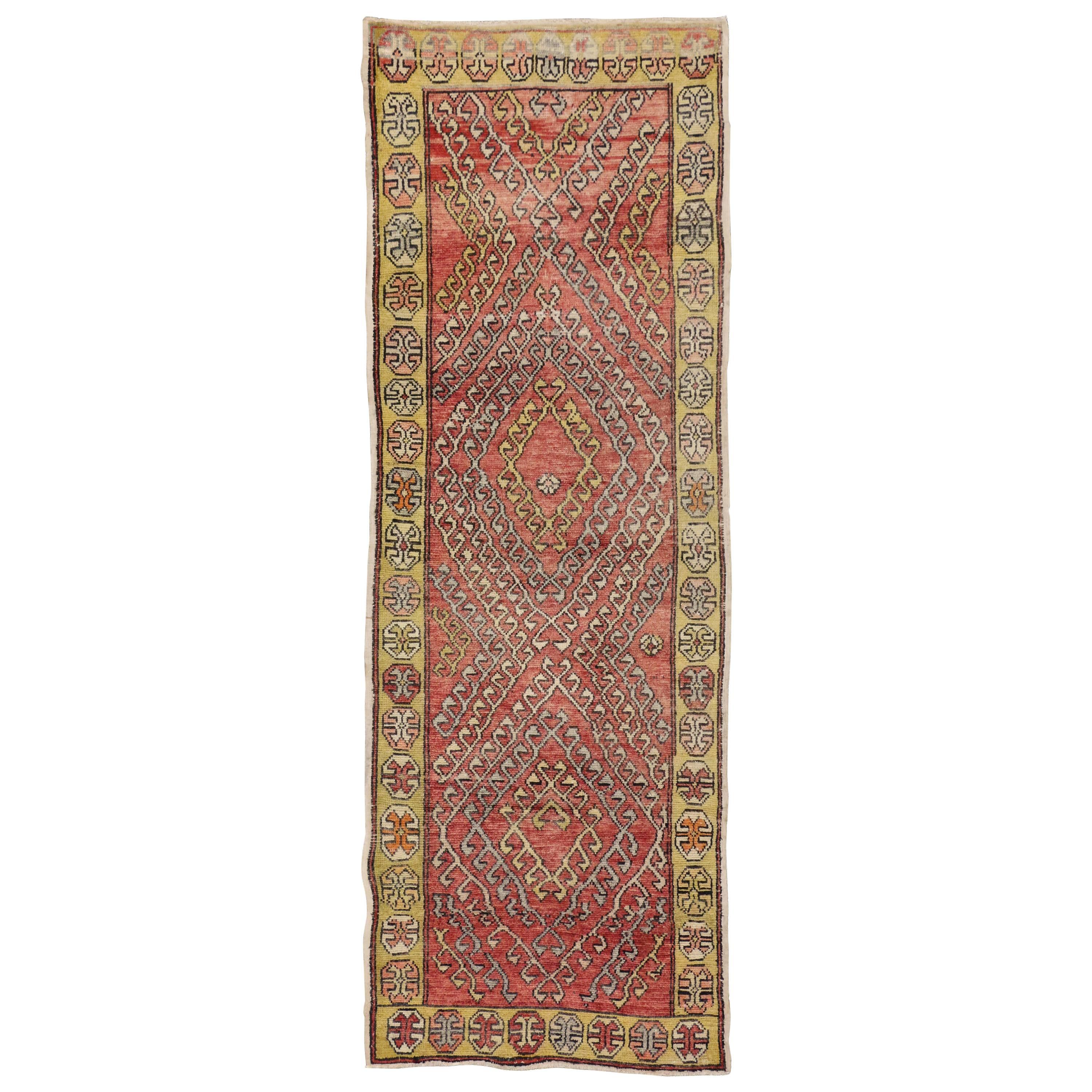 Tapis de couloir vintage turc Oushak avec style tribal moderne