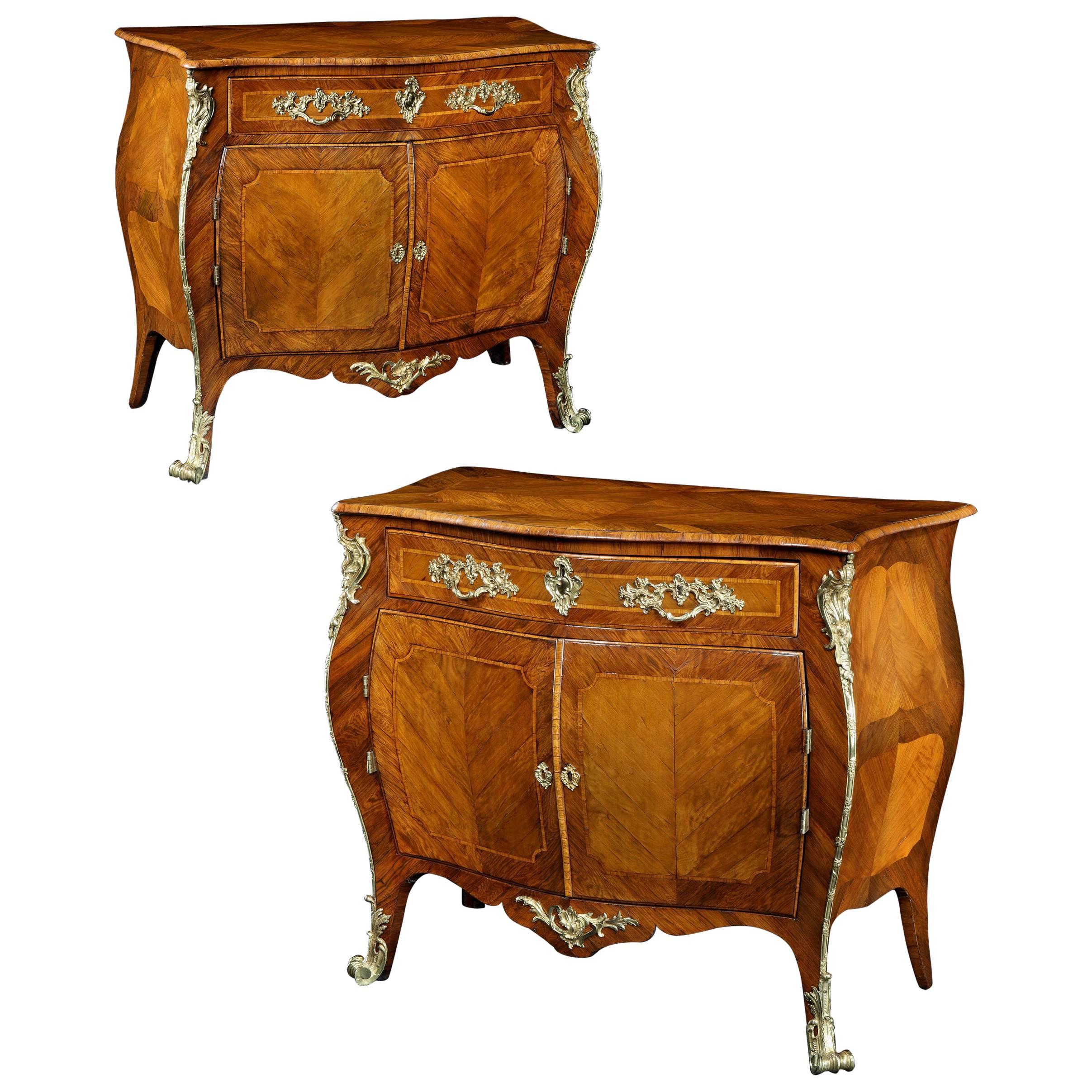 Pair of George III Rosewood and Padouk Commodes Attributed to Pierre Langlois For Sale