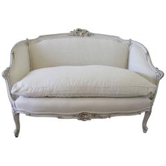 Early 20th Century Carved Louis XV Style Painted Settee in Organic Linen