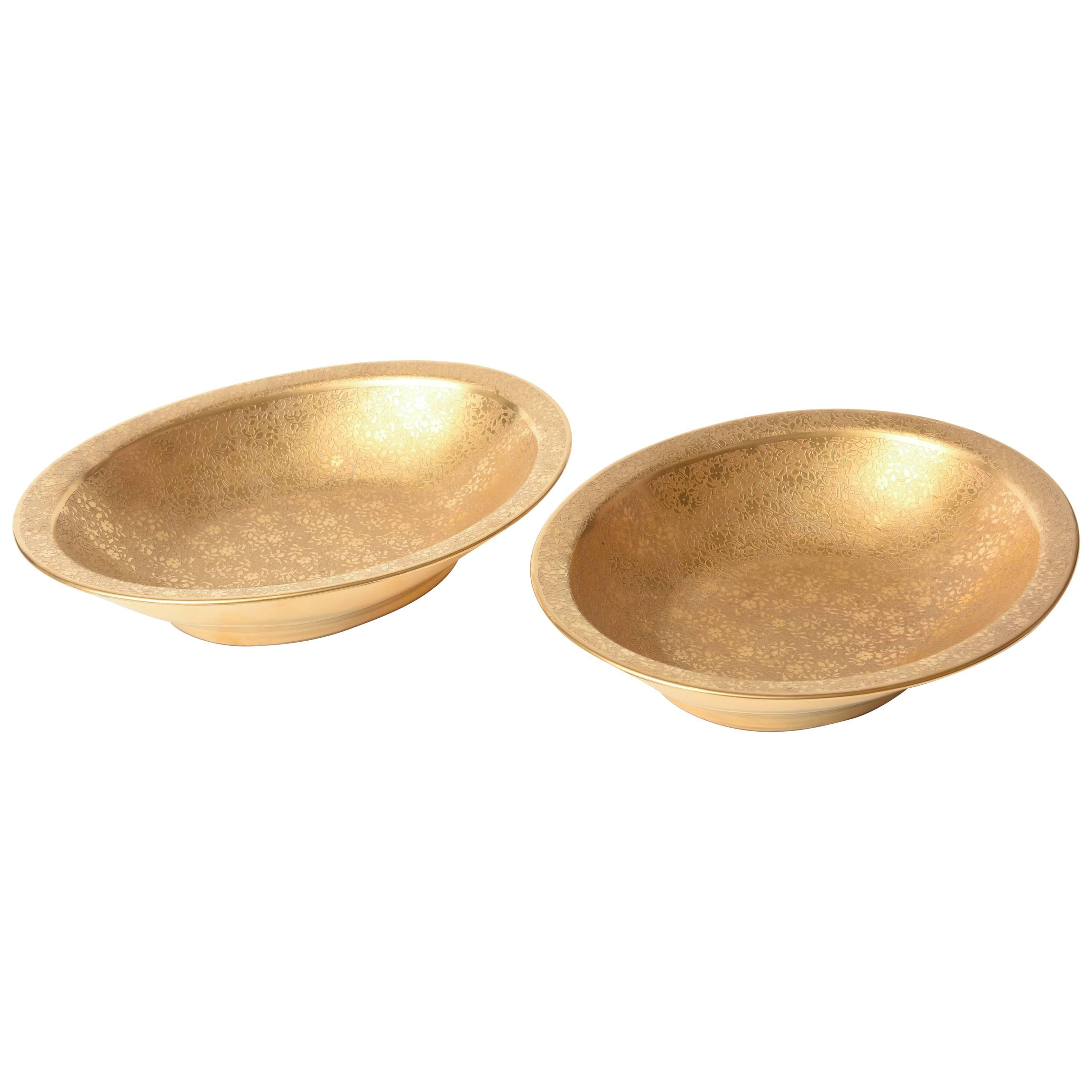 Pair of Gold Decorated Serving Bowls For Sale