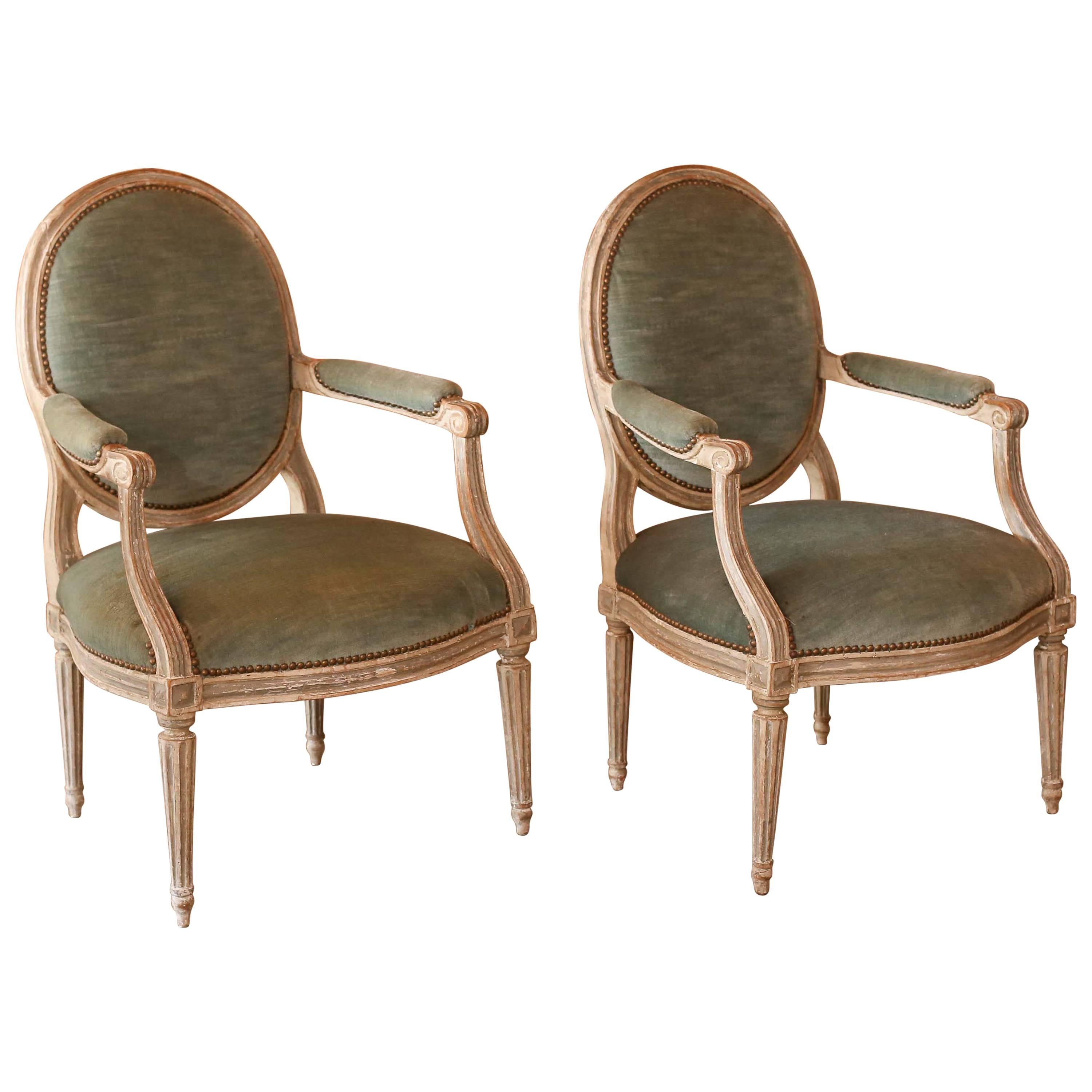 French 18th Century Louis XVI Painted Armchairs with Velvet Upholstery Stamped For Sale