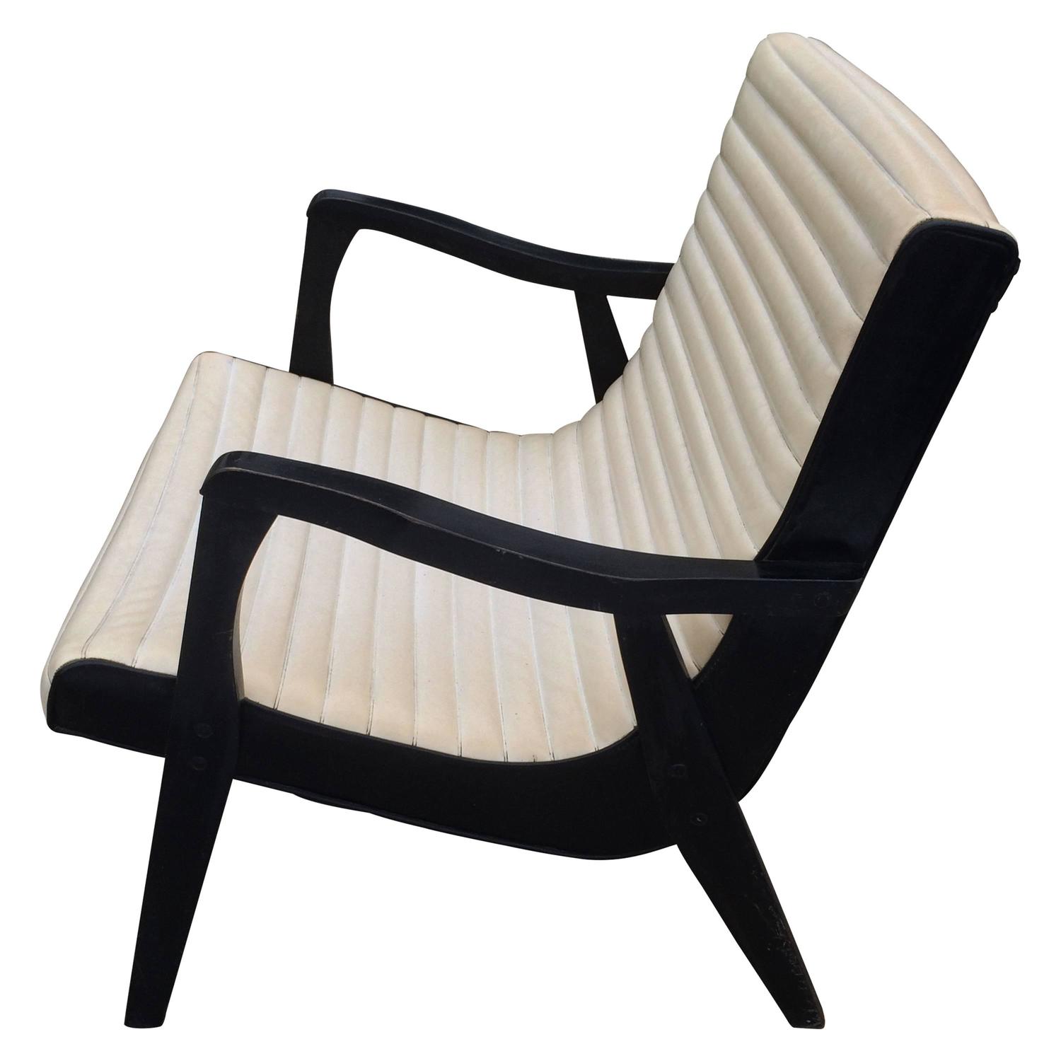 MidCentury Black and Ivory Vinyl Lounge Chair For Sale at 1stdibs