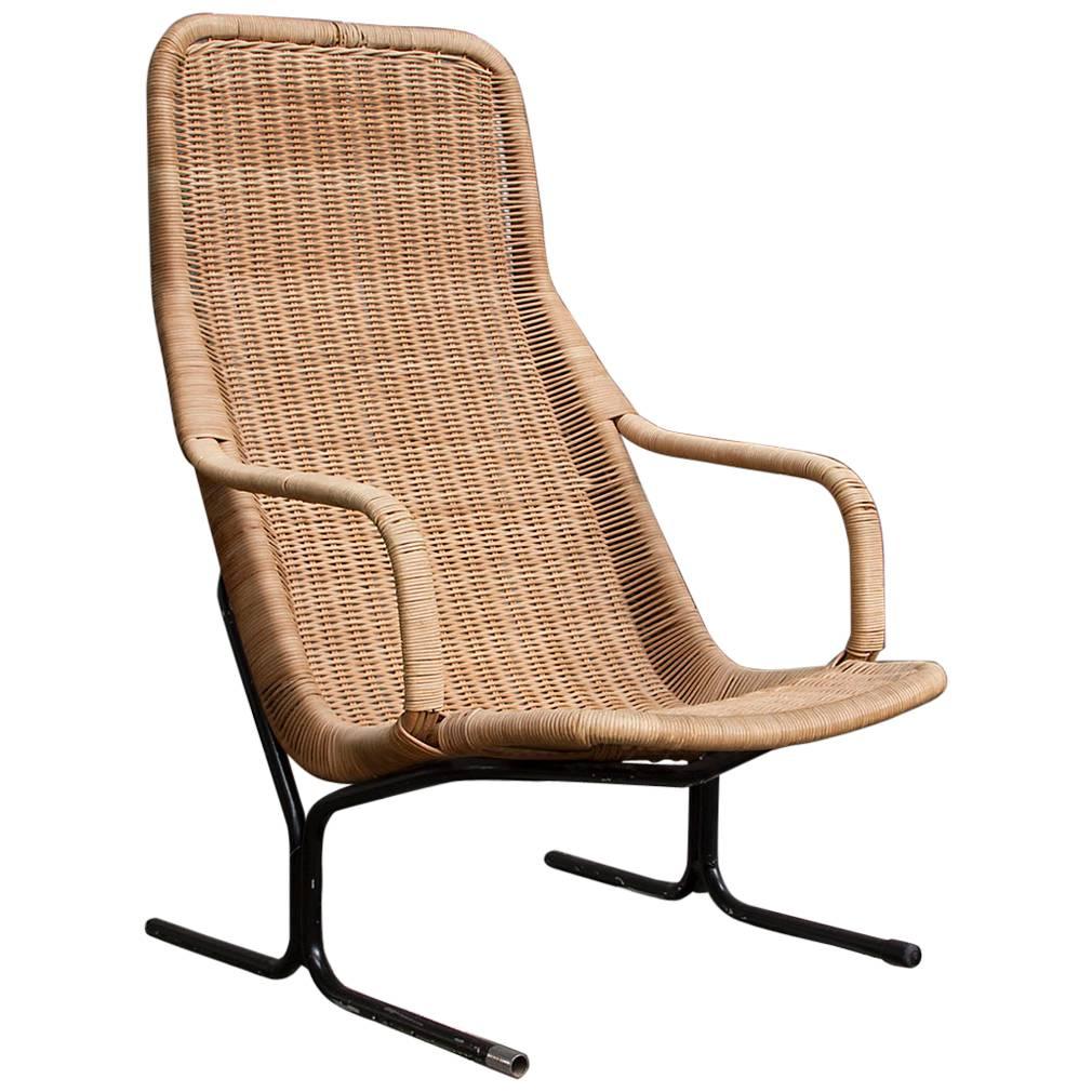 1961 Dirk Van Sliedrecht, Rare 514 Original Wicker Lounge Chair with Black Base 