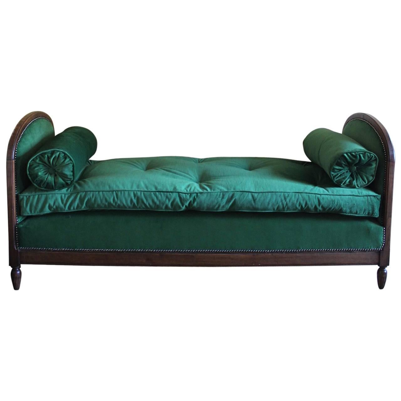 Early 20th Century French Art Deco Daybed Upholstered in Green Velvet
