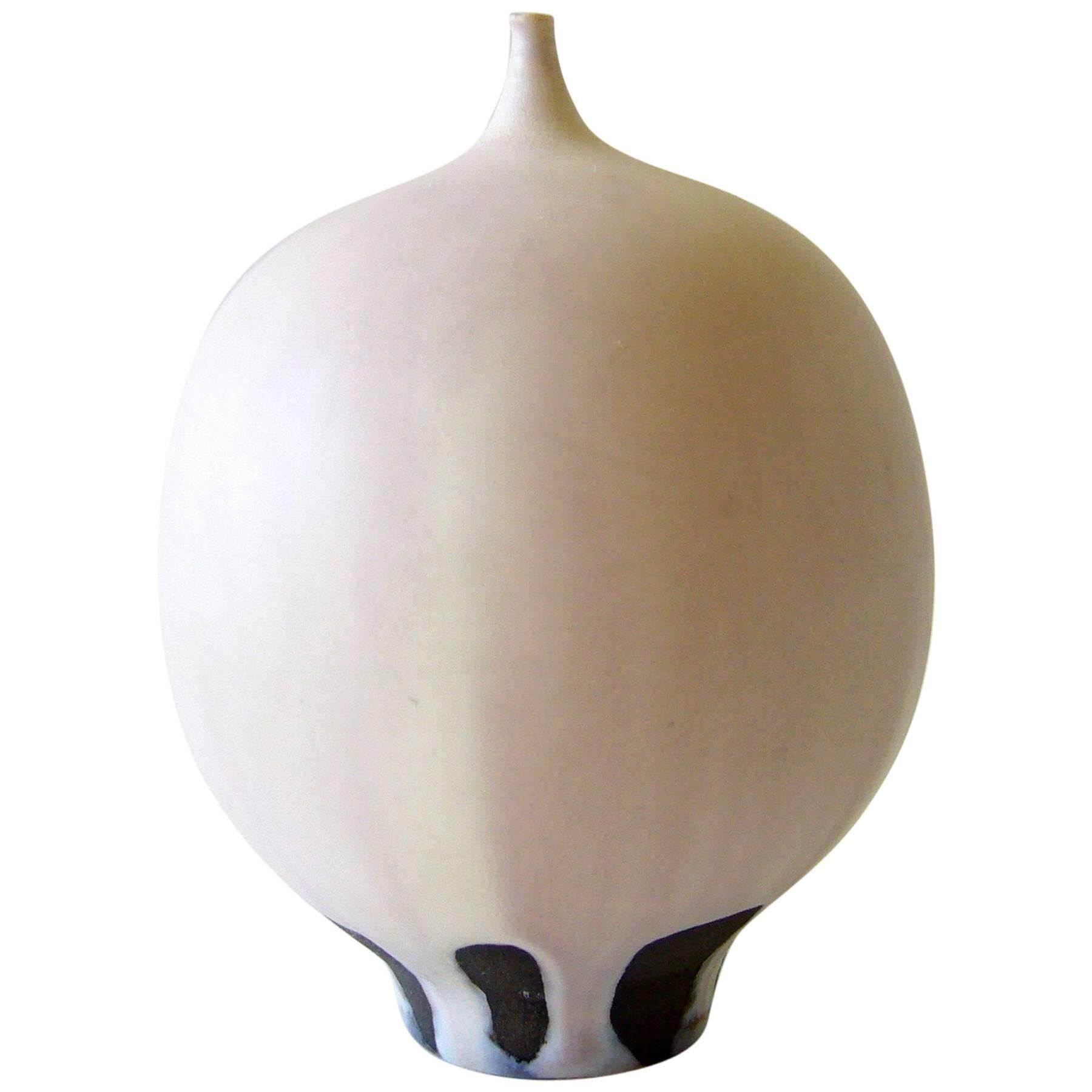 Rose Cabat Stoneware Ceramic "Feelie" Weed Vase