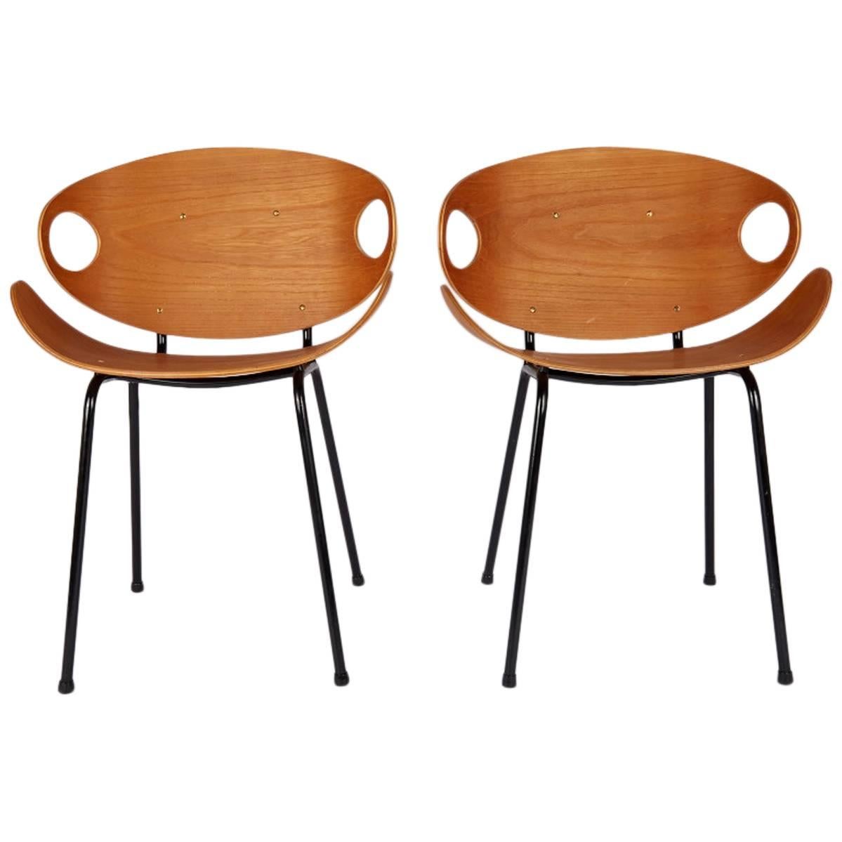 Two Chairs by Olof Kettunen