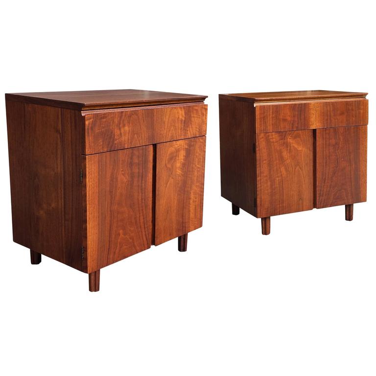 MidCentury Modern Walnut Nightstands by John Stuart at 1stdibs