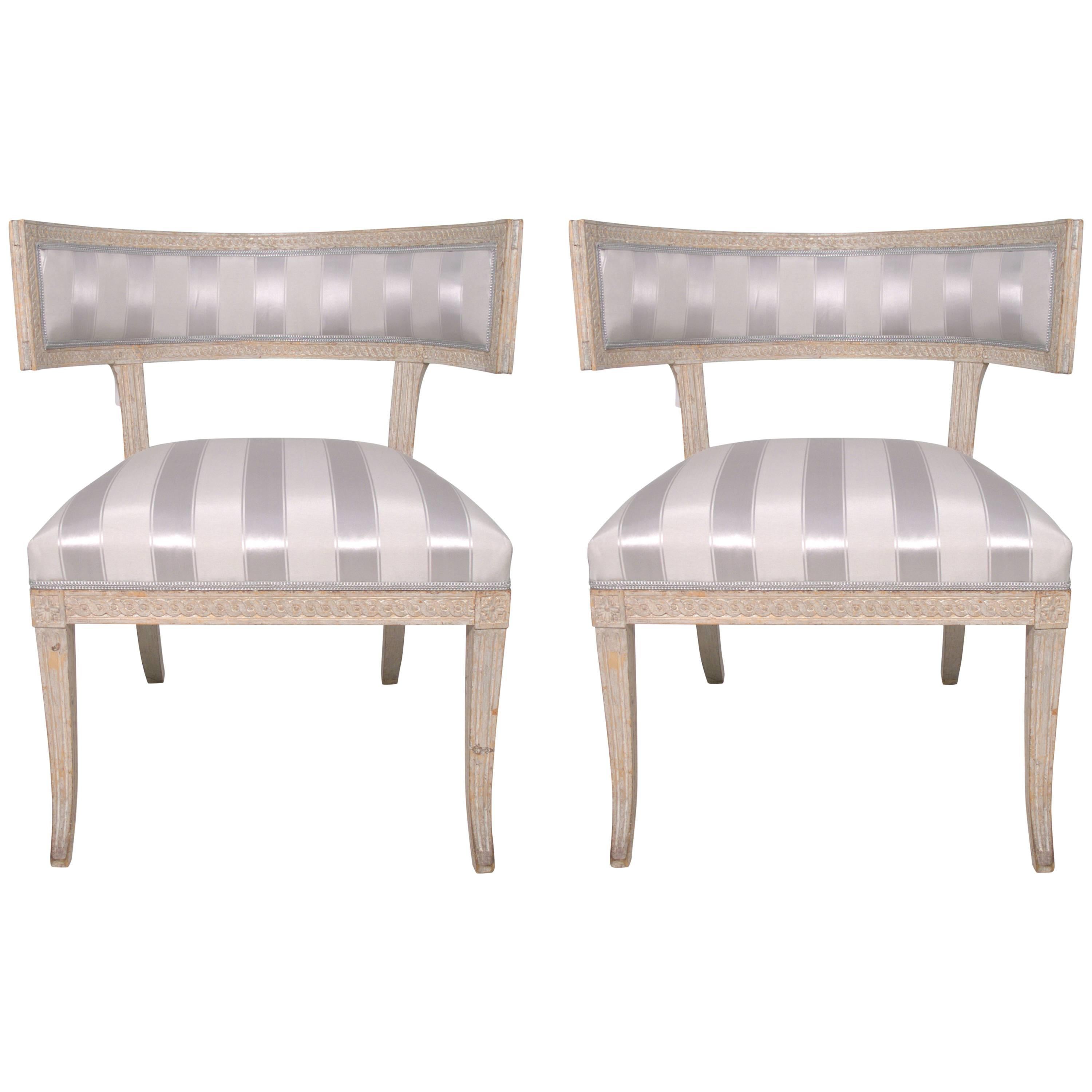 Pair of Swedish Late Gustavian Klismos Chairs in Original Paint Signed PT For Sale