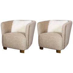 Retro Elegant Pair of Danish Lounge Chairs